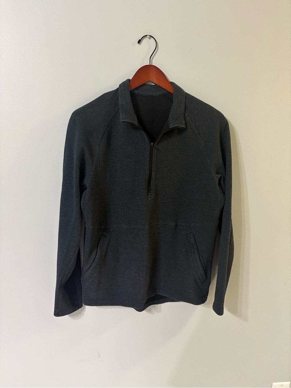 lululemon athletica Men's Half-Zip Sweater - Charcoal Gray